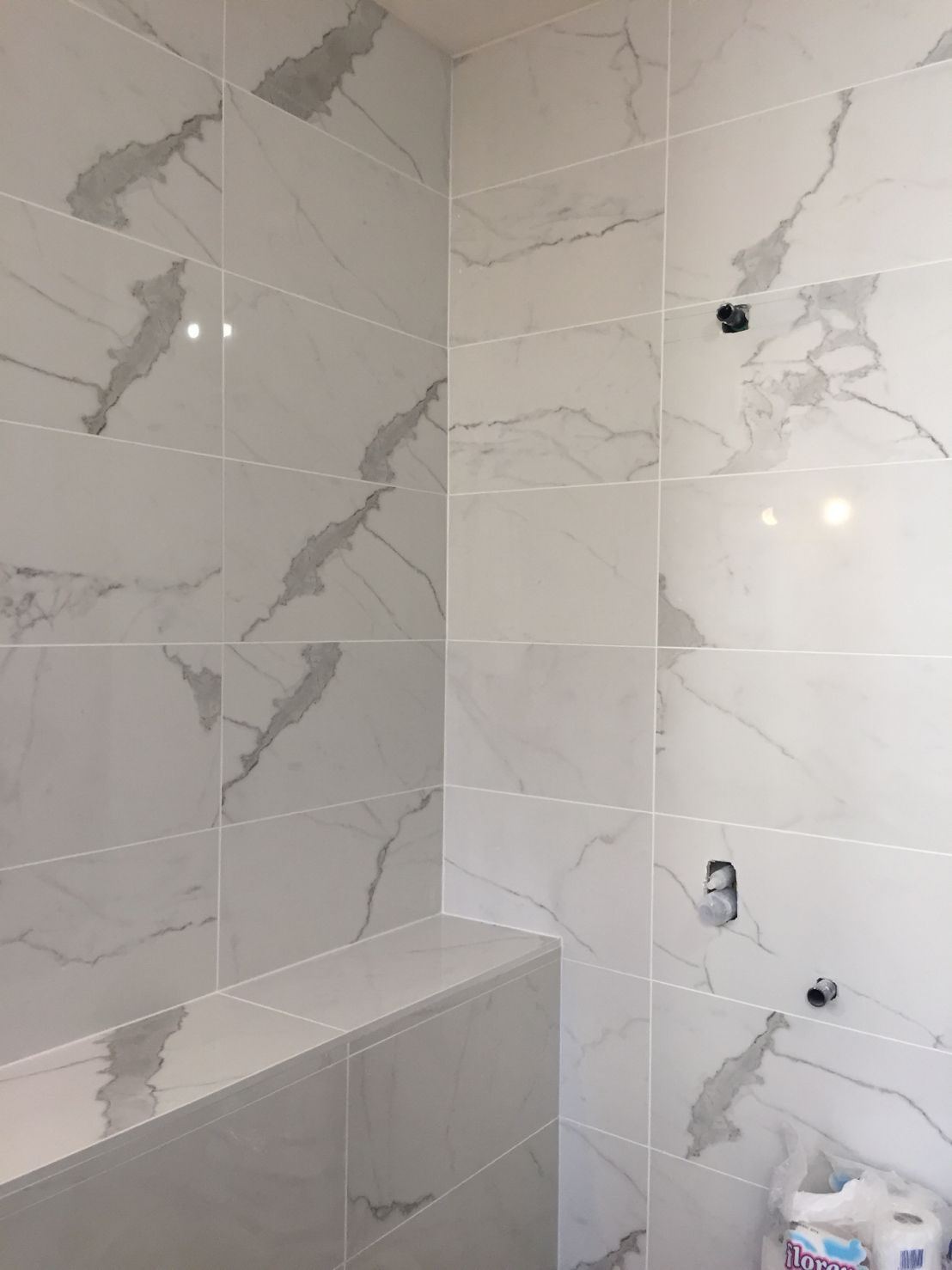 pose-de-faience-blanche pose-de-faience-blanche